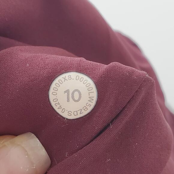 Lululemon Pants Womens 10 On the Fly Jogger Burgundy Drawstring Athleisure - Picture 9 of 10